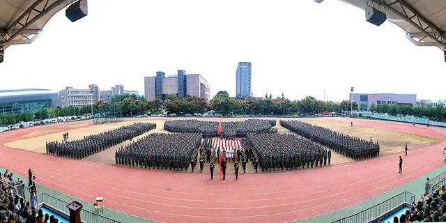如何结合视频分析进行篮球模拟训练_0